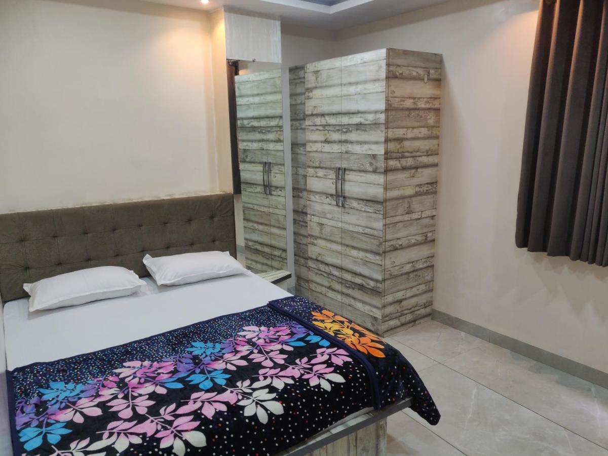 Hotel Rb Palace Indore Exterior foto